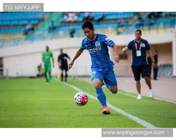 湛江业余足球球星崛起 本土力量如何在竞技赛场上逐渐脱颖而出